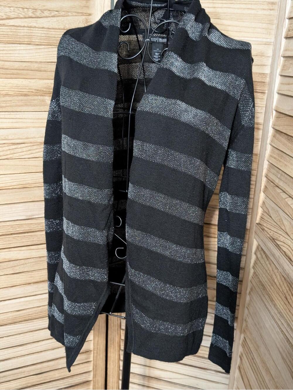 White House Black Market Silver Black Open Cardigan Wrap M Minimal Wear